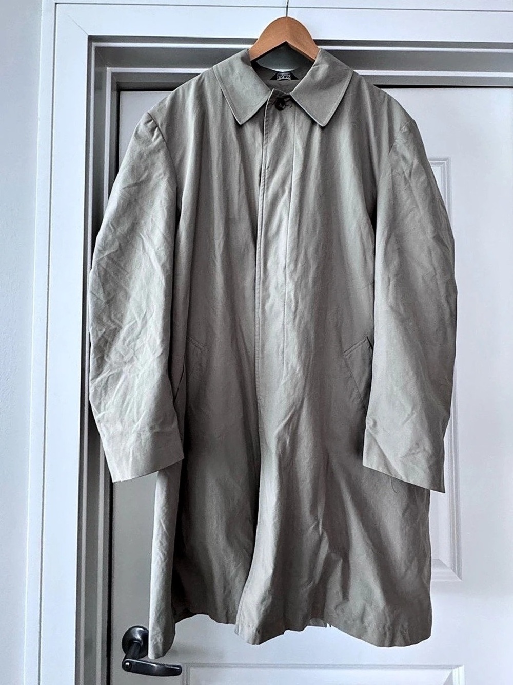 Jos. A. Bank Men's Plaid Lined Trench Coat Size 44L Like New